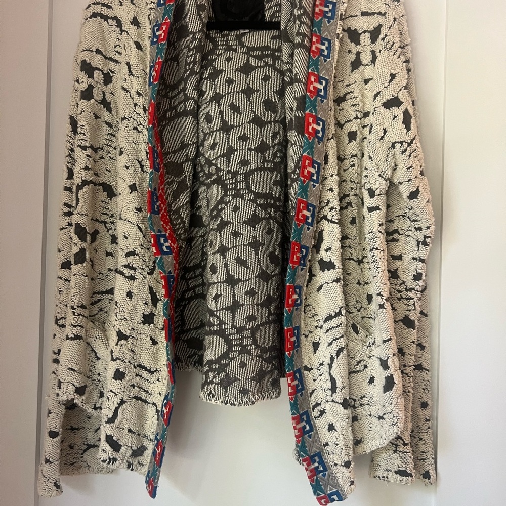 Small Biya Sweater